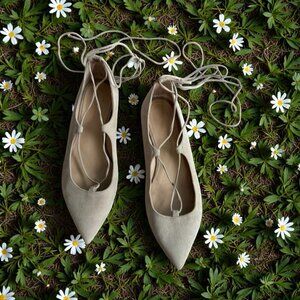 M GEMI Beige Suede Laceup Pointed Dress Flats Size 37.5 / US 7.5
